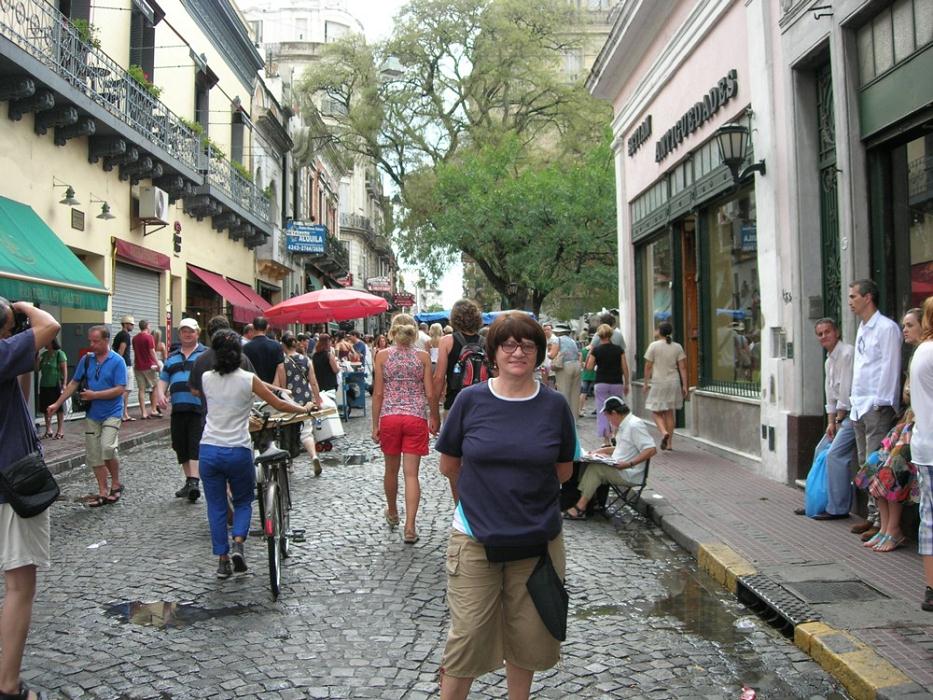 16-krystyna_na_placu_dorego_-pchli_targ__buenos_aires.jpg