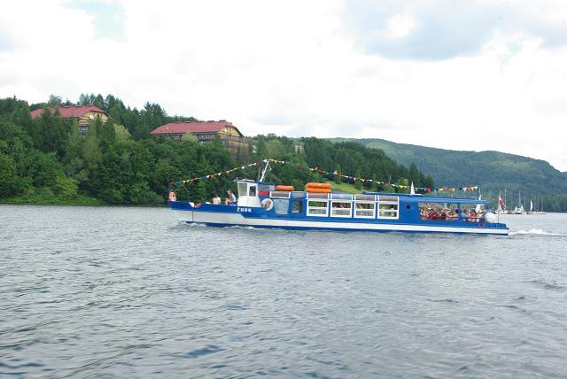 34-przejazd_statkiem_wycieczkow_ym_bieszczady.jpg