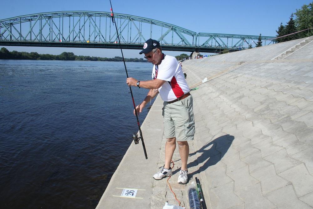 10-jozef_kolodziej_przed_rozpoczeciem_zawodow_na_slip-torun-2009.jpg
