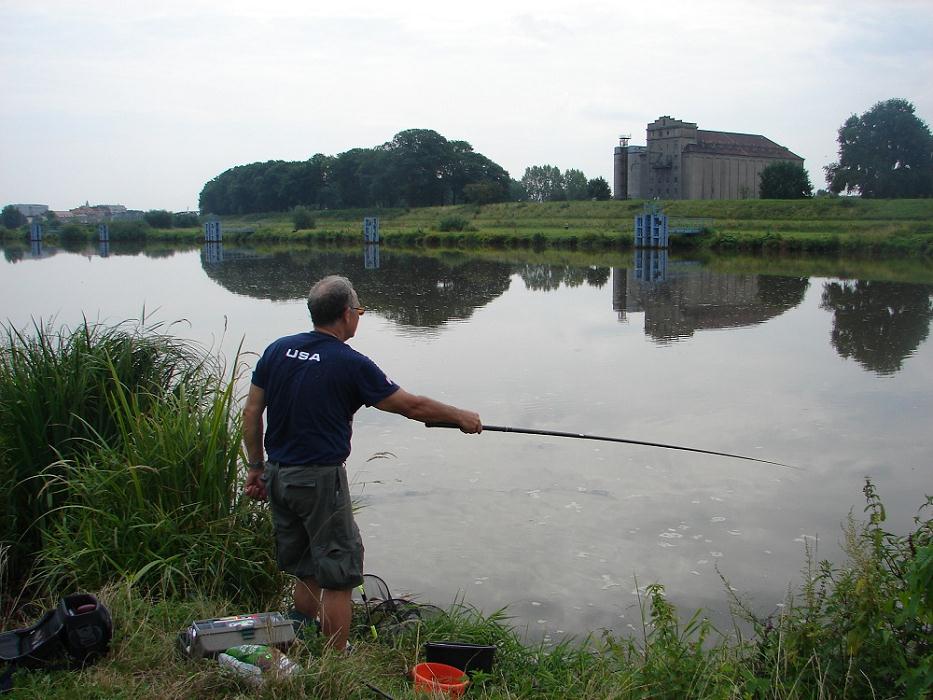50-j_kolodziej_w_trakcie_zawodow_splawikowych-odra-wroclaw_2011.jpg