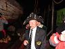 36-podczas_wciagania_bandery_bractwa_na_dworze