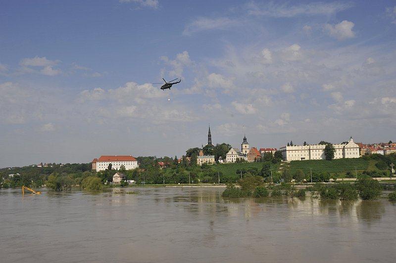 02-transport_workow_z_piaskiem_dla_huty_szkla.jpg