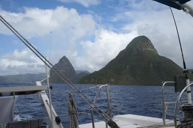 16-gros_piton_i_petite_piton-st_lucia.jpg