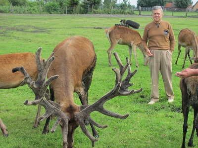 Roman Hajduk wsrod swoich ulubiencow