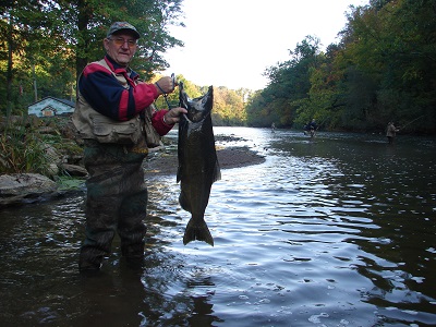 05-Pierwszy losos autora -Oak Orchard Creek